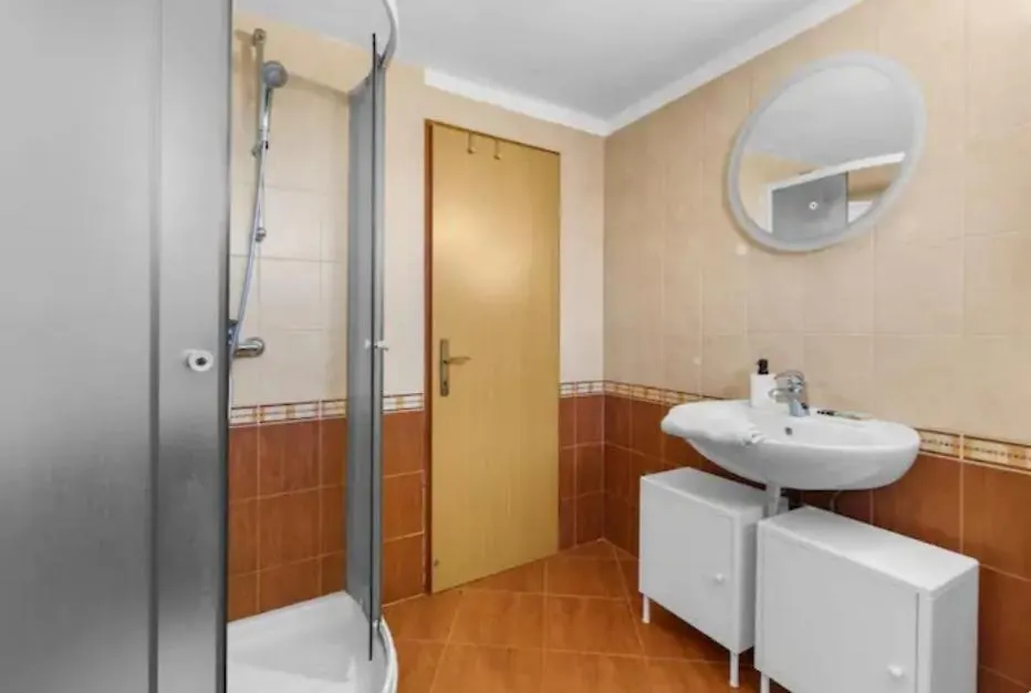 Apartment With Whirlpool And Bbq Near Porec Baderna 0*,